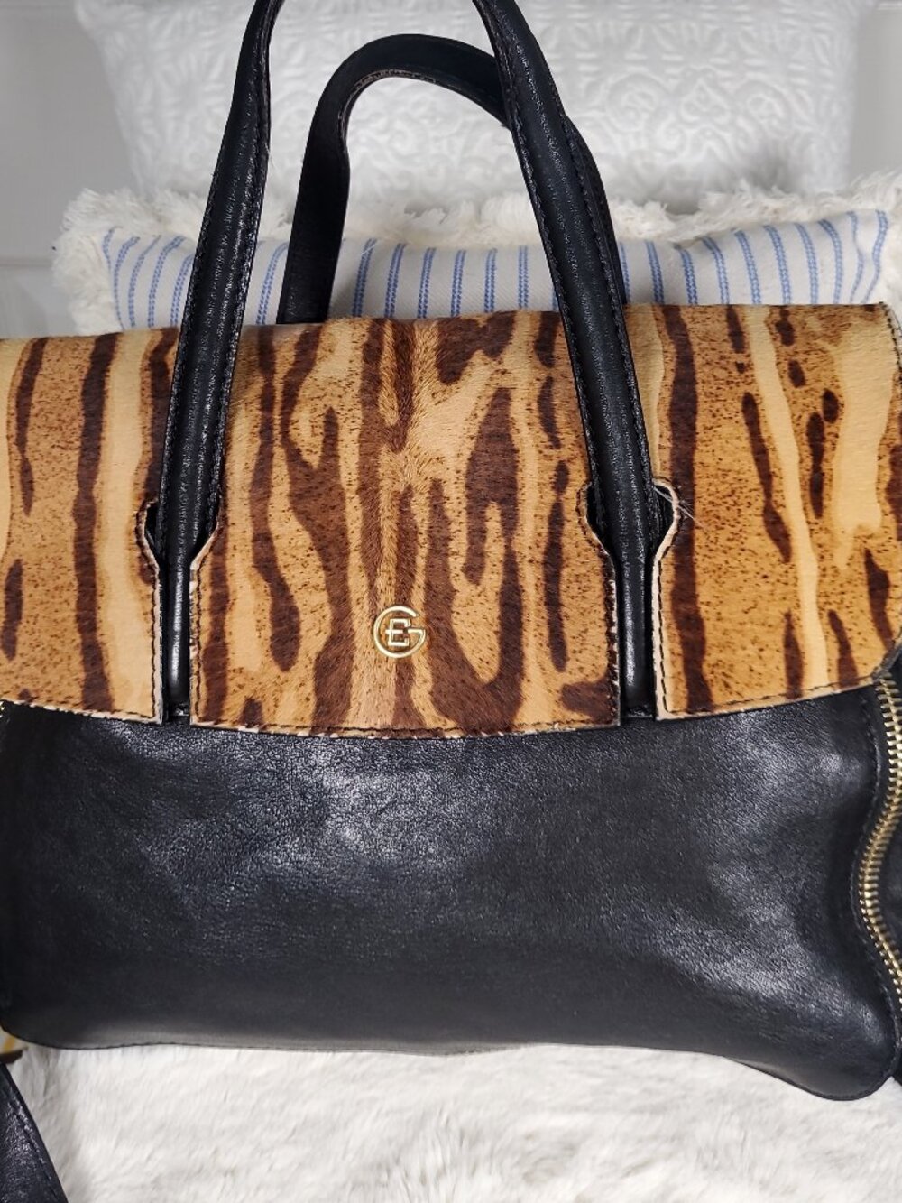 15. Elena Ghiselini Tote And Shoulder Bag